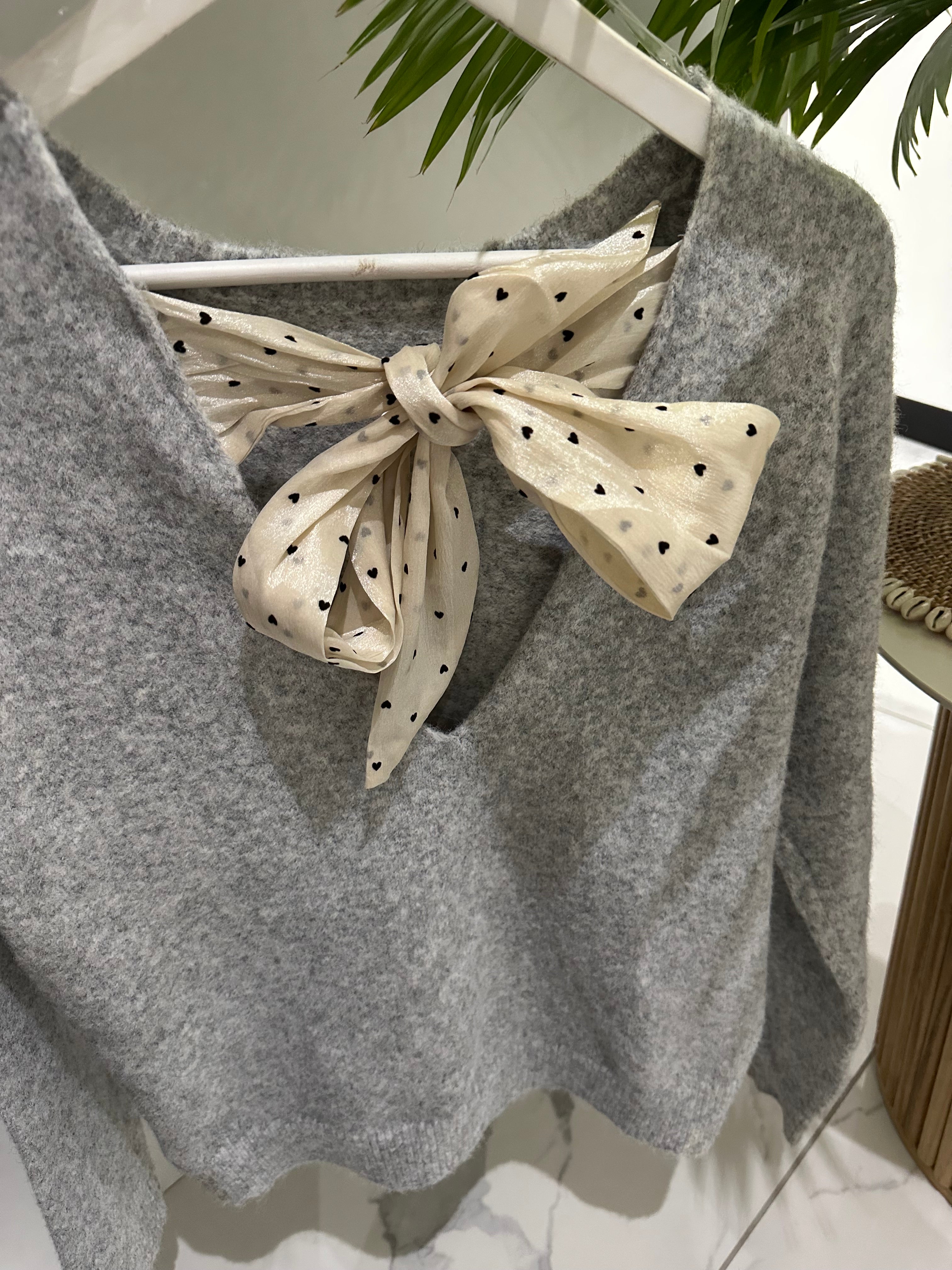 Pull gris