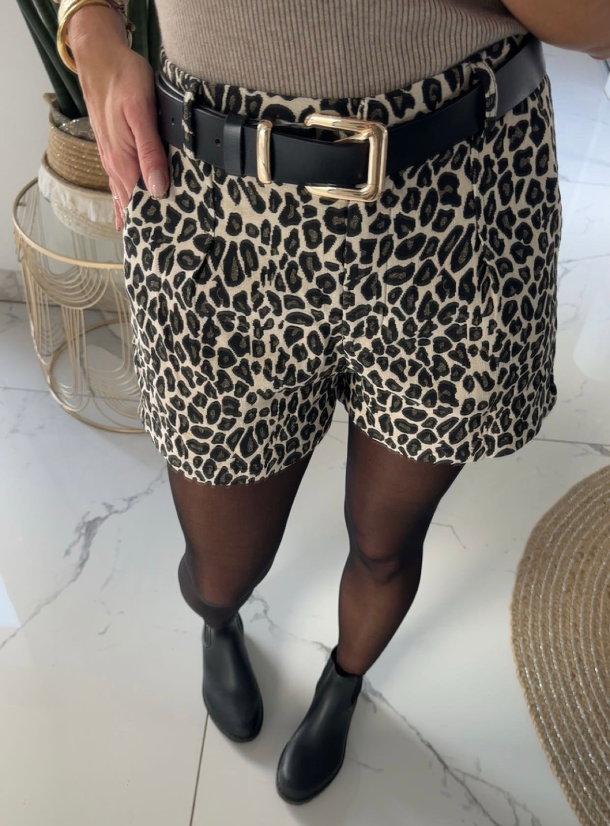 Short léopard