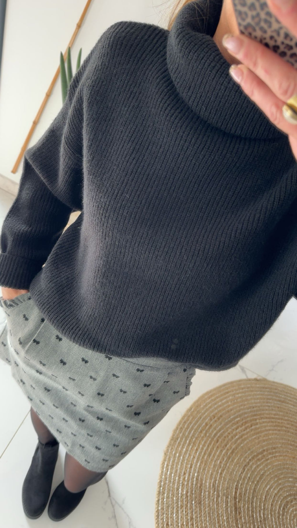Pull noir