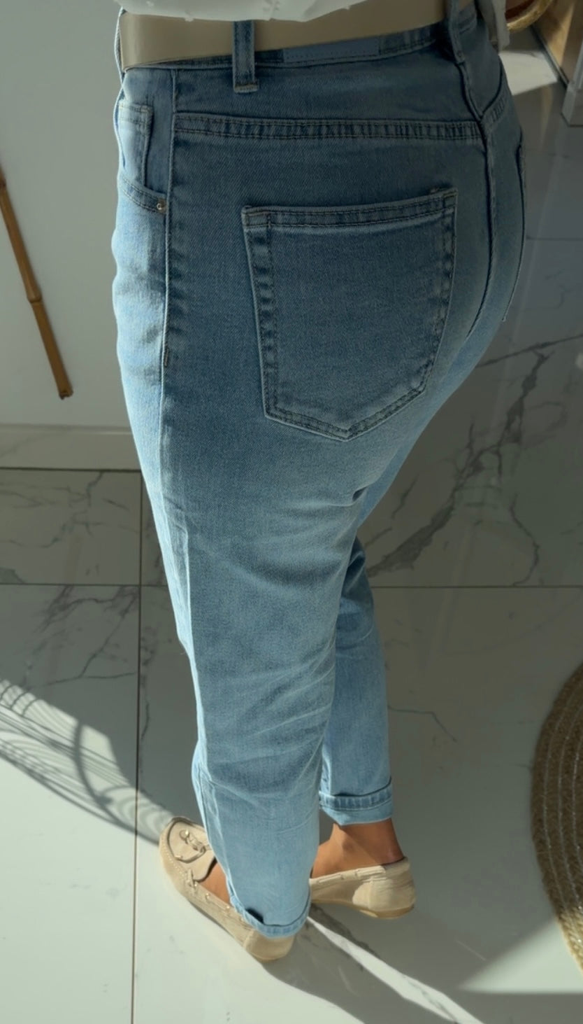 Jean mom