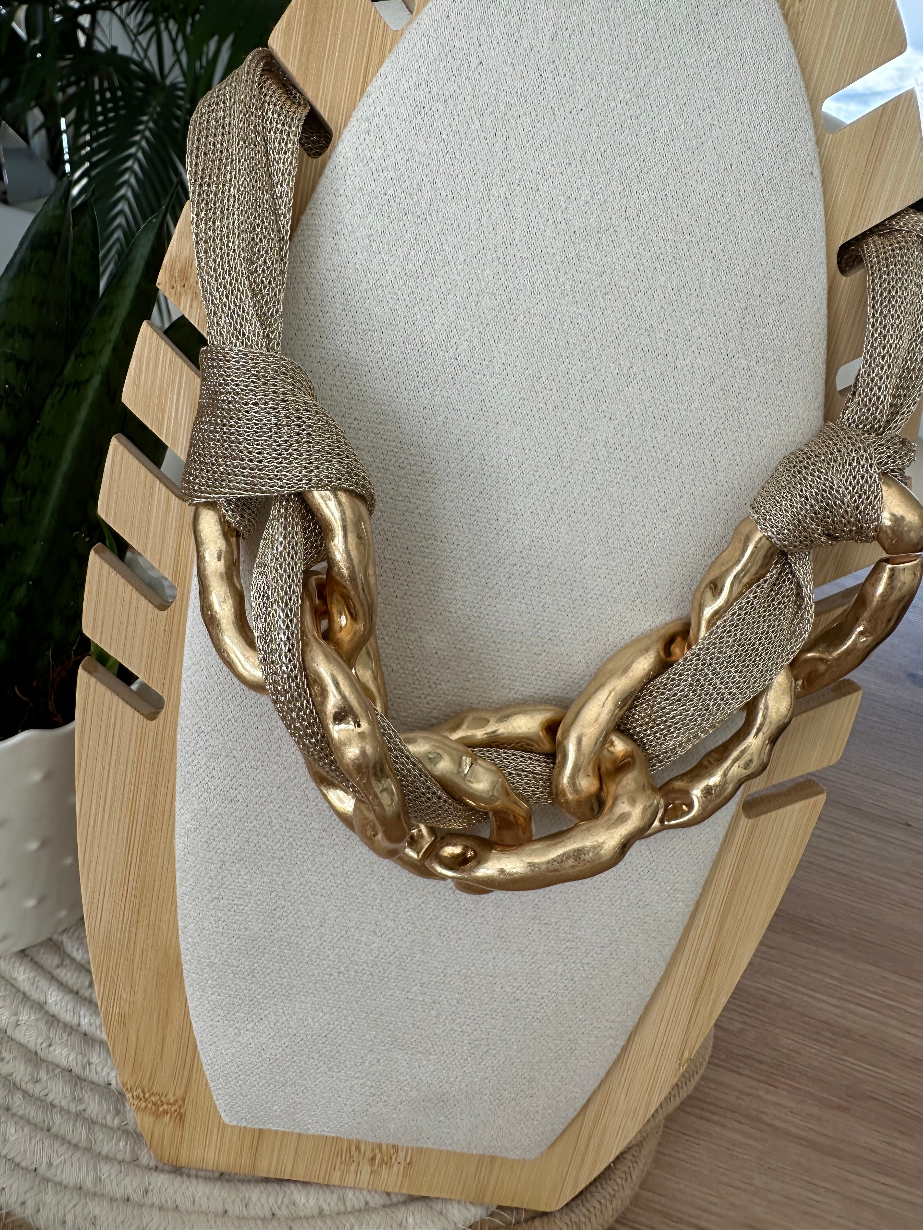 Collier