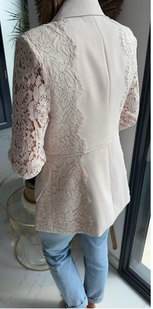 Blazer beige dentelle