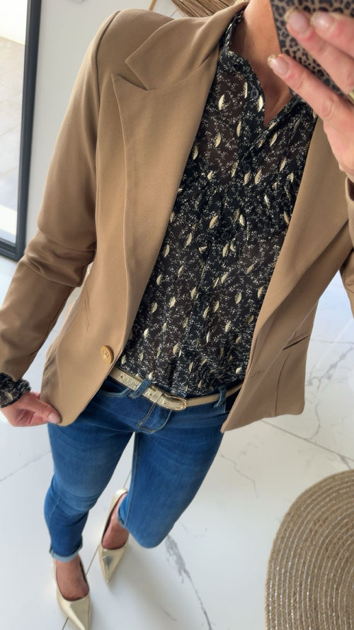 Blazer camel