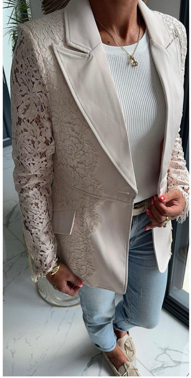 Blazer beige dentelle