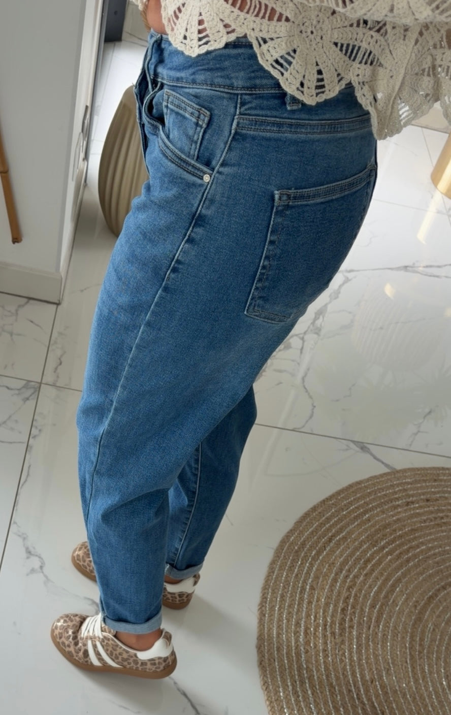 Jean mom