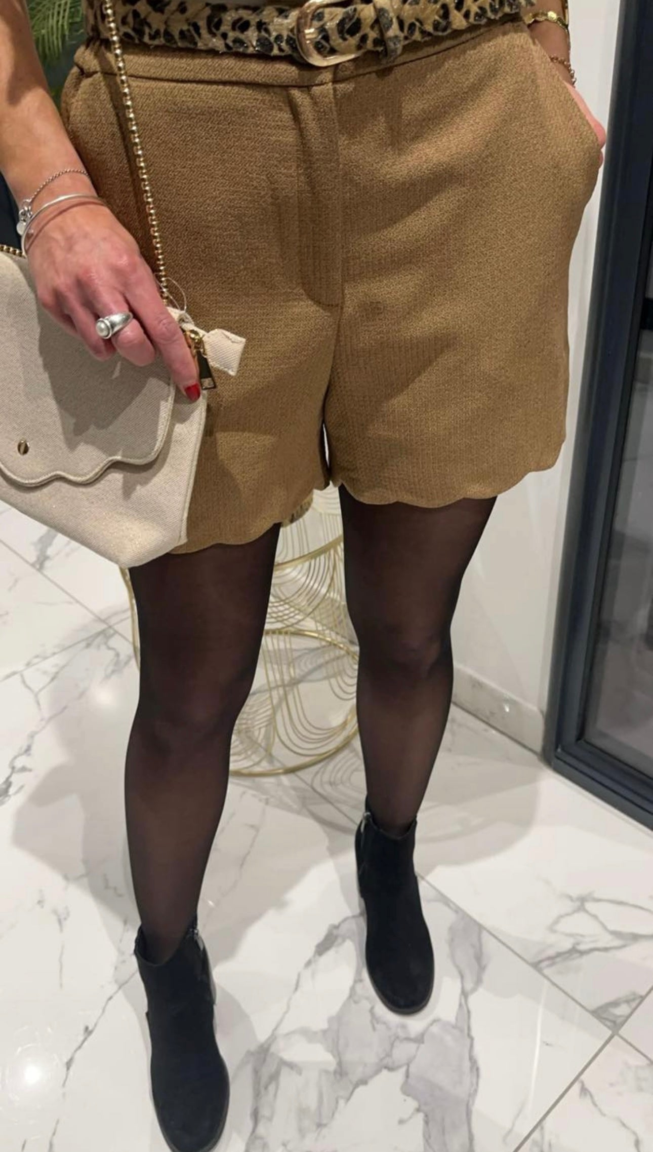 Short camel